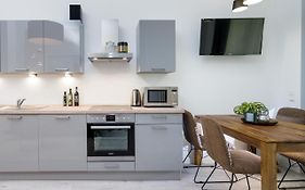 The Lohmeyerstr Vh Rechts, Lovely 2 Bedroom Up To 4